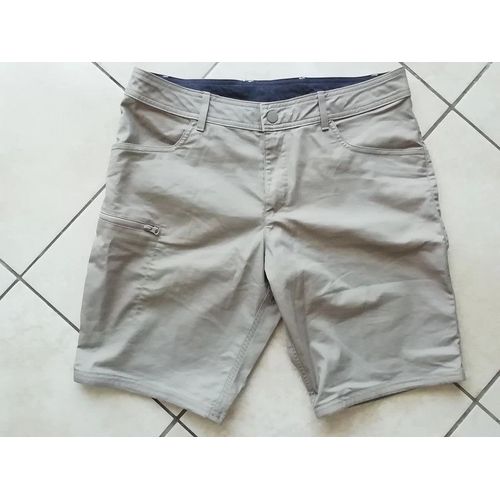 Bermuda Court Decathlon Taille M État Neuf!